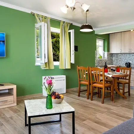 The Pine Resort, 3 * Stanici