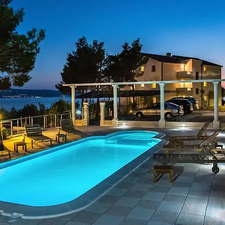 The Pine Resort, 3 *
