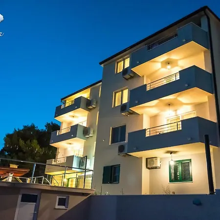 The Pine Resort, 3 * Stanici